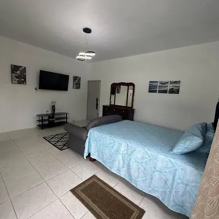 The Sunset Luxury Studio Apartment At Casa De Coco Ocho Rios, Jamaica Exterior photo