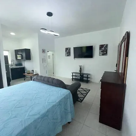 The Sunset Luxury Studio Apartment At Casa De Coco Ocho Rios, Jamaica Exterior photo
